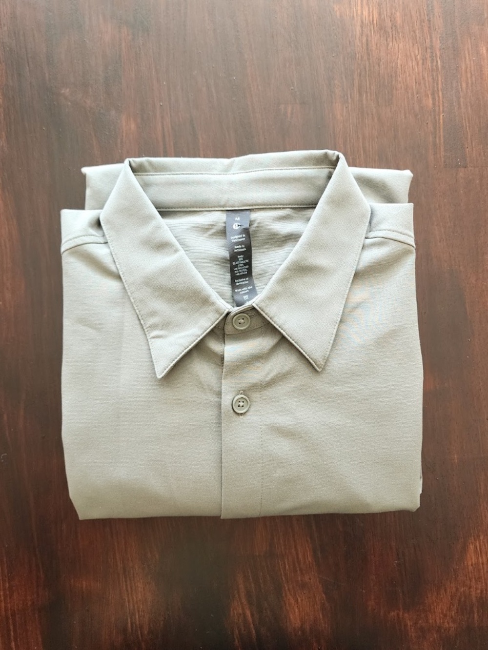 Lululemon Men’s Green Button-Up Shirt – Size M – Performance Fabric – Excellent
